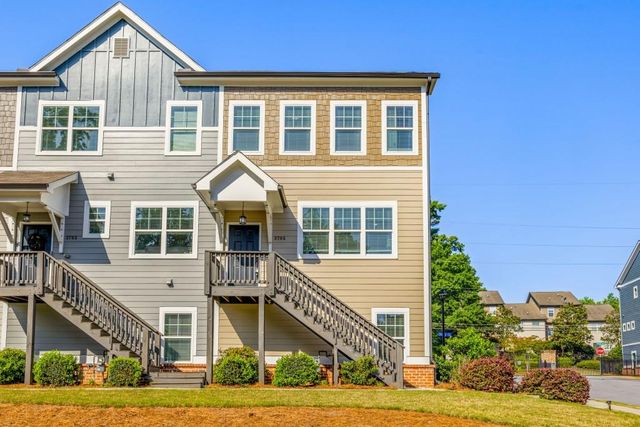 3765 Oxford Circle, Doraville, GA 30340