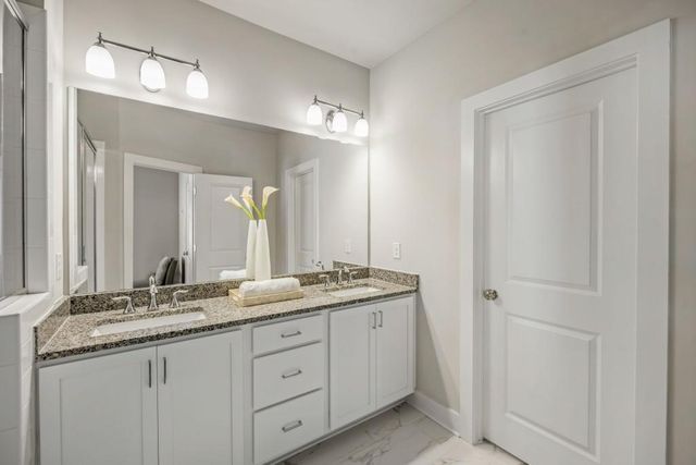 3765 Oxford Circle, Doraville, GA 30340