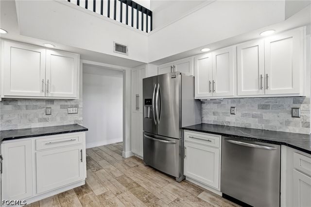 330 Prather DR, Fort Myers, FL 33919