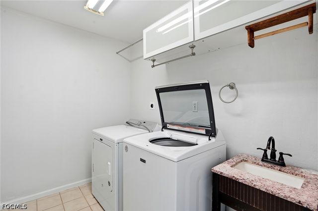 330 Prather DR, Fort Myers, FL 33919