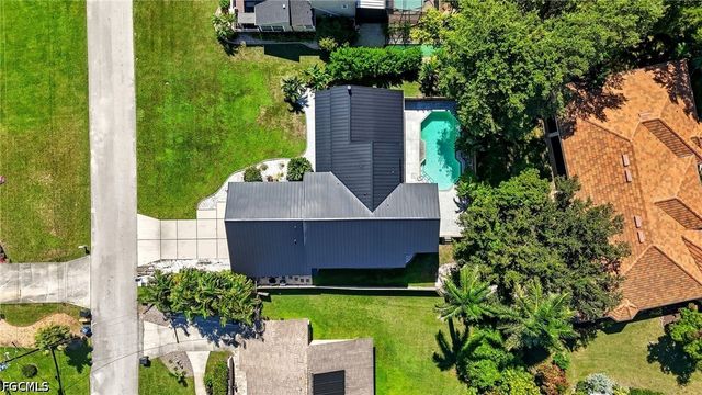 330 Prather DR, Fort Myers, FL 33919
