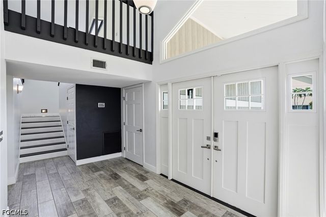 330 Prather DR, Fort Myers, FL 33919