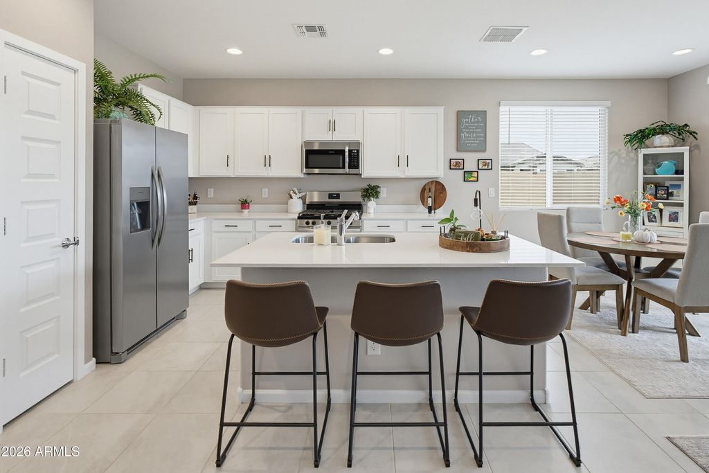 24886 N 173RD Lane, Surprise, AZ 85387 — photo 2