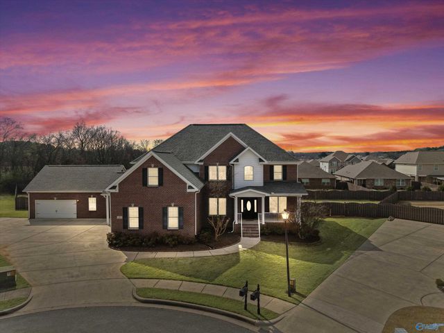 6 SW Cassine Court SW, Huntsville, AL 35824