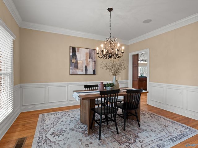 6 SW Cassine Court SW, Huntsville, AL 35824