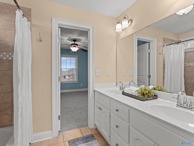 6 SW Cassine Court SW, Huntsville, AL 35824