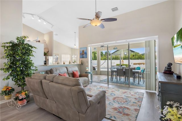 770 23rd Avenue, Vero Beach, FL 32962