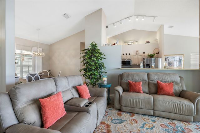 770 23rd Avenue, Vero Beach, FL 32962