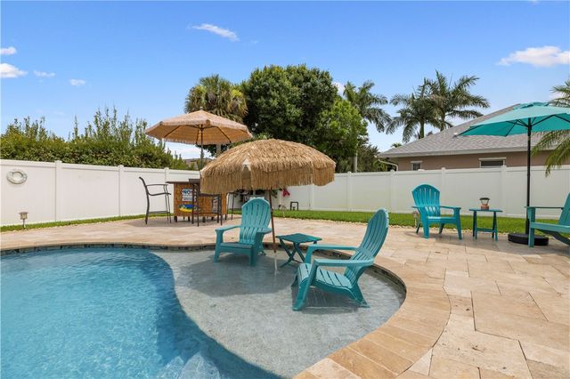 770 23rd Avenue, Vero Beach, FL 32962