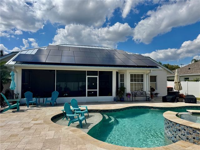 770 23rd Avenue, Vero Beach, FL 32962