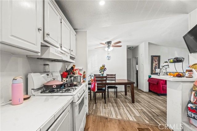 20401 Soledad Canyon Road 129, Canyon Country (santa Clarita), CA 91351