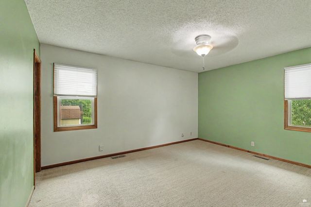 3312 Effingham Street, Manhattan, KS 66503