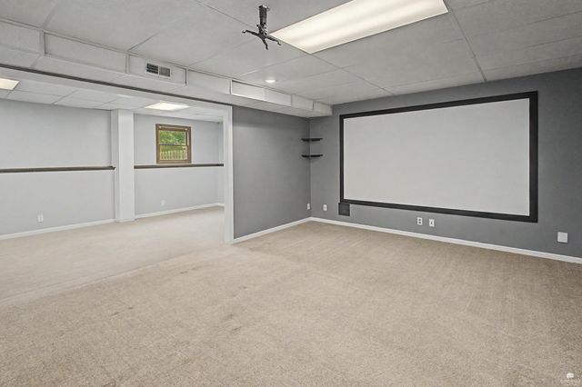 3312 Effingham Street, Manhattan, KS 66503