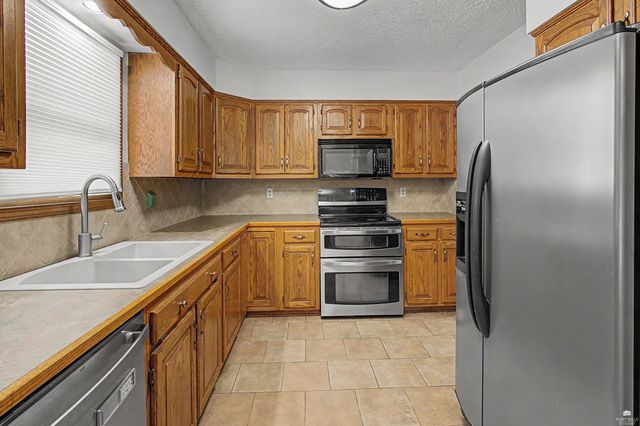 3312 Effingham Street, Manhattan, KS 66503