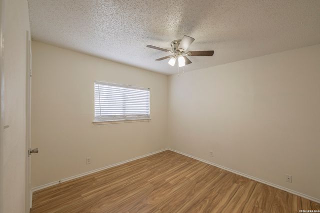 4058 MYSTIC SUNRISE DR, San Antonio, TX 78244