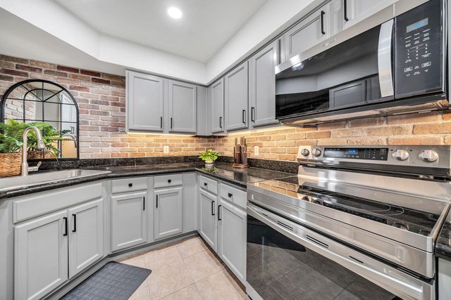 8787 E Mountain View Road 2038, Scottsdale, AZ 85258