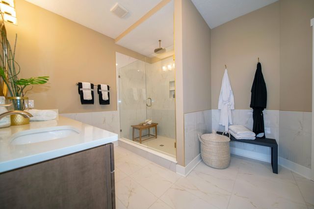 13034 Spirea Avenue, St. John, IN 46373