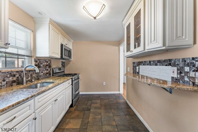 837 Keep St, Linden City, NJ 07036