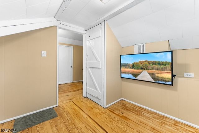 837 Keep St, Linden City, NJ 07036