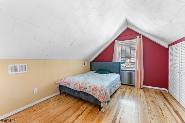 837 Keep St, Linden City, NJ 07036