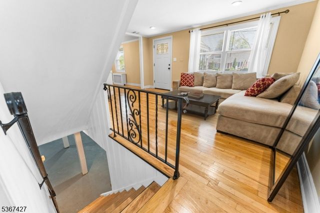 837 Keep St, Linden City, NJ 07036