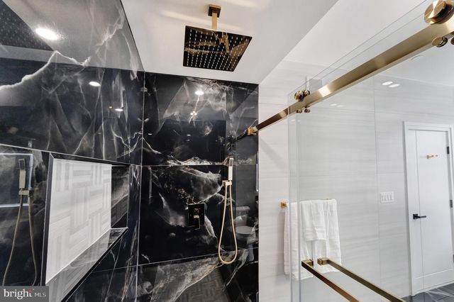 4411 ILLINOIS AVE NW, Washington, DC 20011