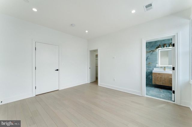 4411 ILLINOIS AVE NW, Washington, DC 20011