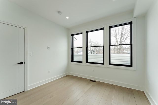 4411 ILLINOIS AVE NW, Washington, DC 20011