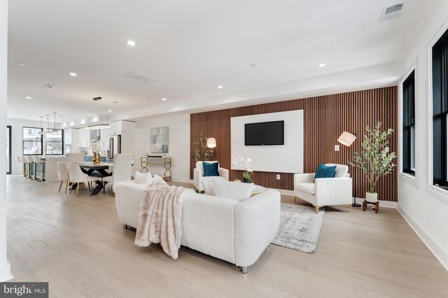 4411 ILLINOIS AVE NW, Washington, DC 20011