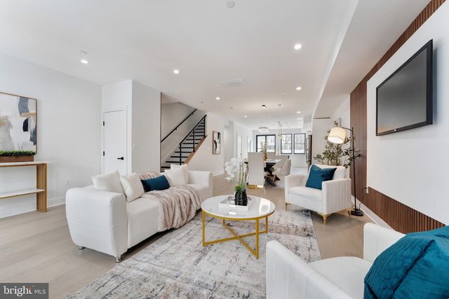 4411 ILLINOIS AVE NW, Washington, DC 20011