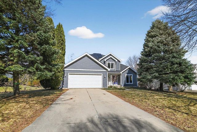 5 Autumnwood Circle, Madison, WI 53719