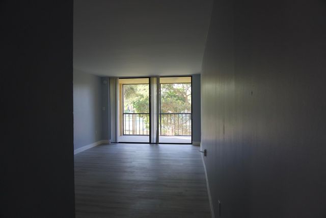 755 Dotterel Road 1205, Delray Beach, FL 33444