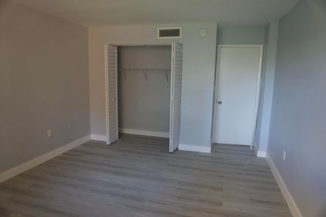 755 Dotterel Road 1205, Delray Beach, FL 33444