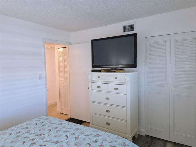 285 107TH AVENUE 505, Treasure Island, FL 33706