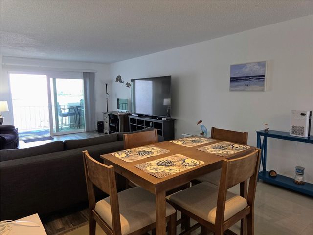 285 107TH AVENUE 505, Treasure Island, FL 33706