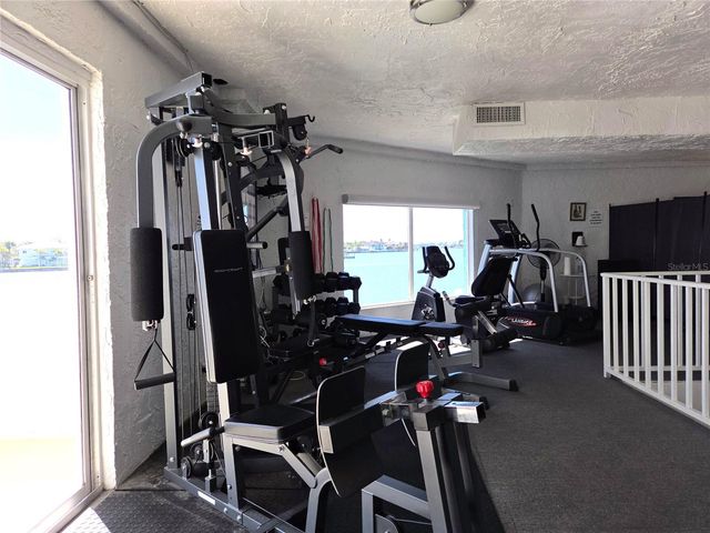 285 107TH AVENUE 505, Treasure Island, FL 33706