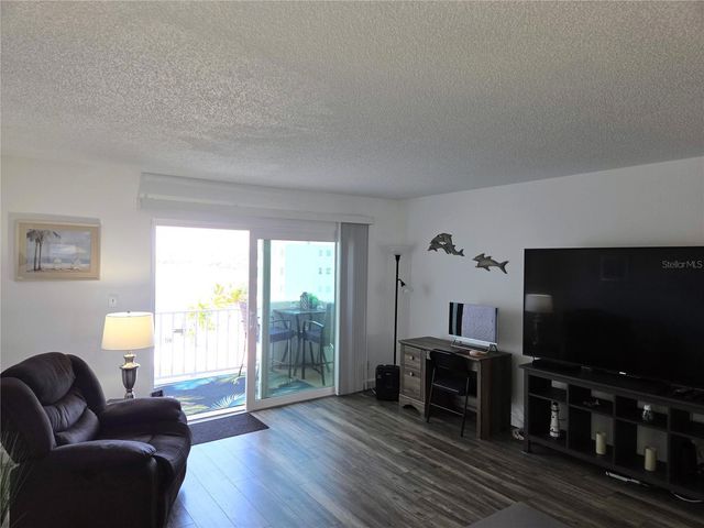 285 107TH AVENUE 505, Treasure Island, FL 33706