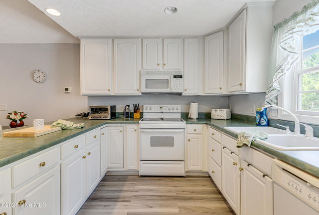 302 E Oak Island Drive, Oak Island, NC 28465