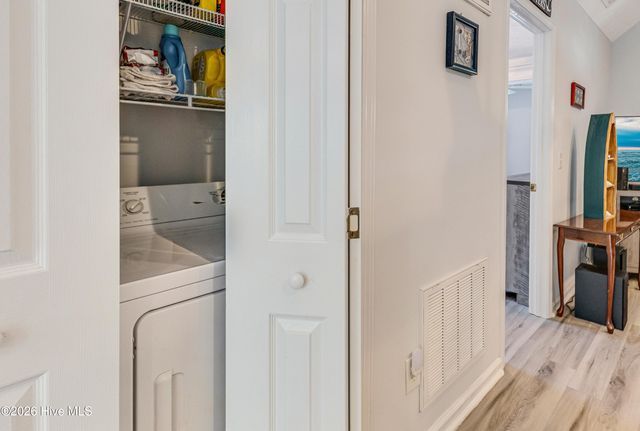 302 E Oak Island Drive, Oak Island, NC 28465