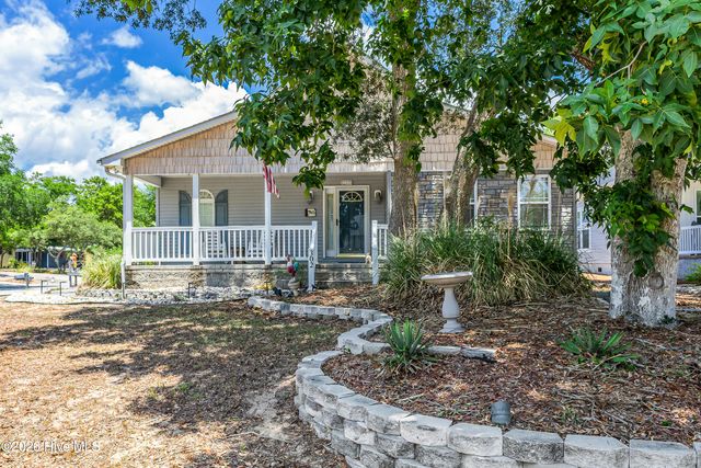 302 E Oak Island Drive, Oak Island, NC 28465