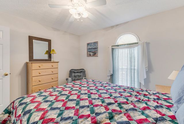 302 E Oak Island Drive, Oak Island, NC 28465
