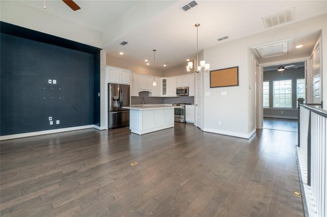 963 Lilly Flower Lane, Houston, TX 77091