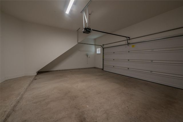963 Lilly Flower Lane, Houston, TX 77091