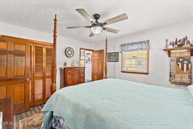 1328 Gap Creek Road, Elizabethton, TN 37643