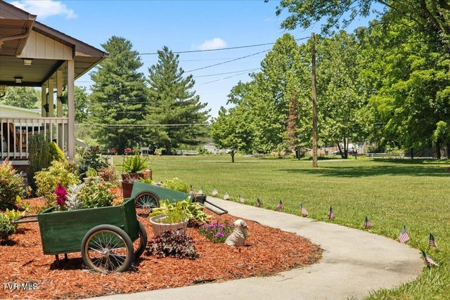 1328 Gap Creek Road, Elizabethton, TN 37643