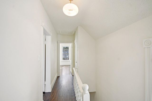 147 Morton Street W, West Saint Paul, MN 55107