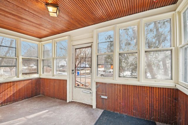 147 Morton Street W, West Saint Paul, MN 55107