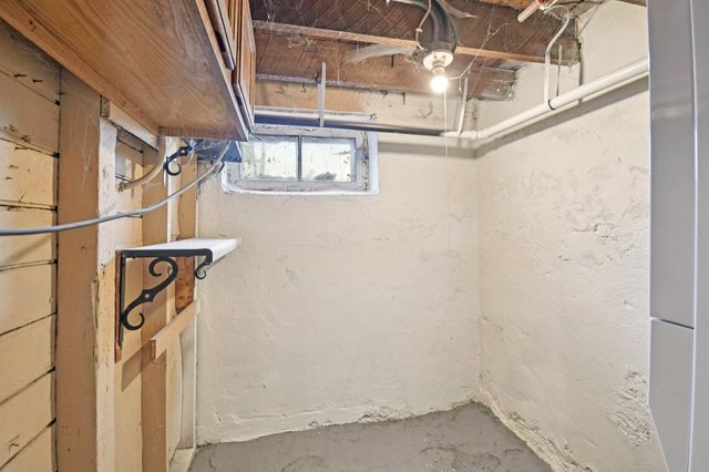 147 Morton Street W, West Saint Paul, MN 55107