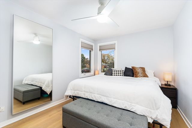 138 W Janice Lane, Addison, IL 60101