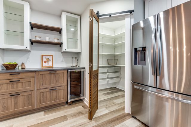 4019 Medford Road, Fort Worth, TX 76103